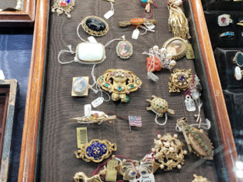 Limited Unlimited Jewelers | Jewelry Repair, Gift Solutions and Jewelry Appraisal